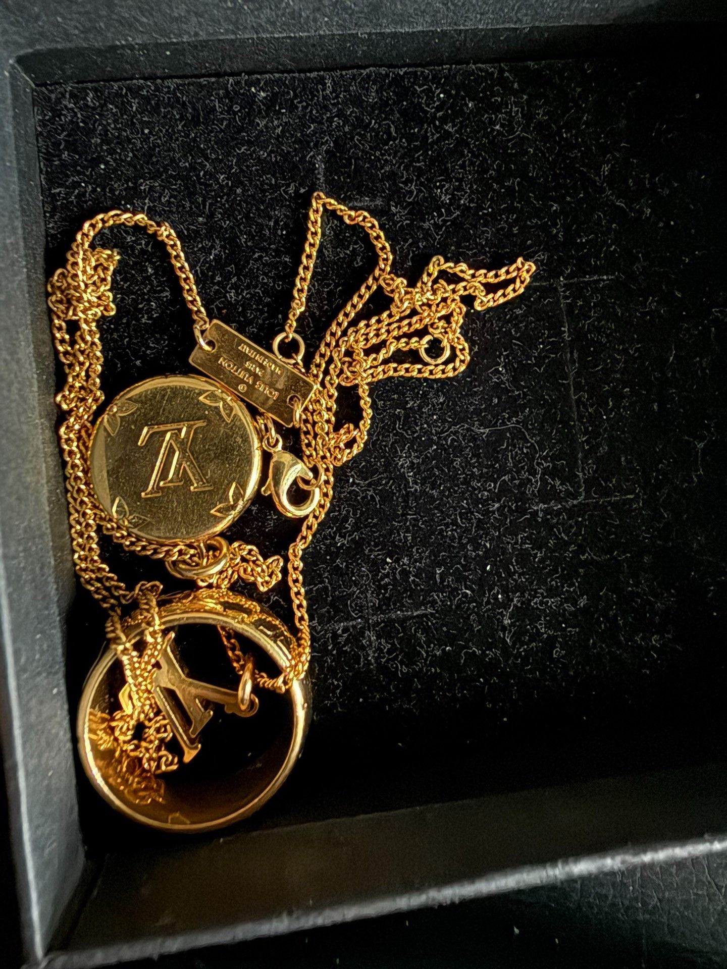 Louis Vuitton Louis Vuitton Gold Jewelry 40.5 Men Size ONE SIZE - 1 Thumbnail