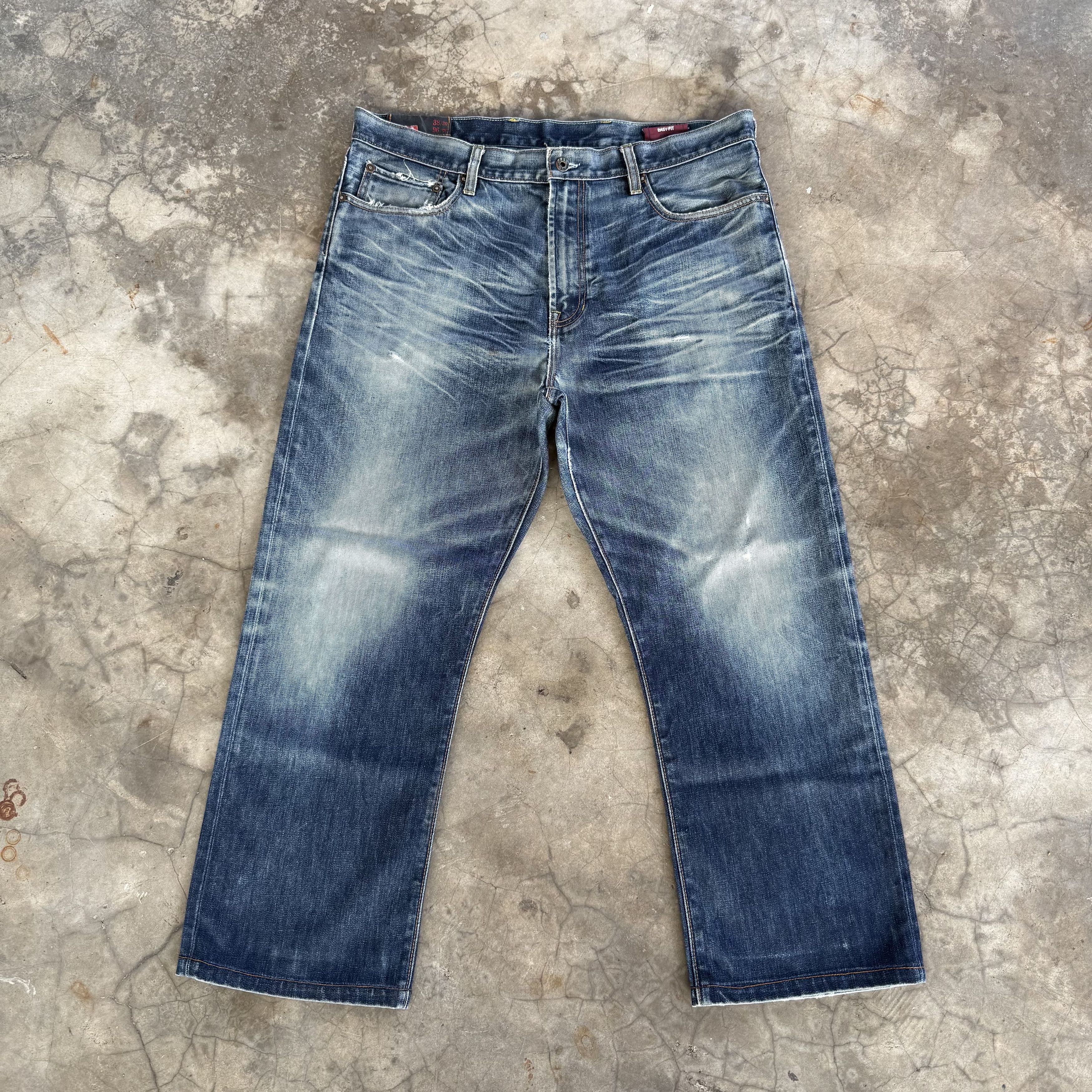 Japanese Brand Vintage Gap Faded Stone Wash Denim Jean W39 Size US 39 - 2 Thumbnail
