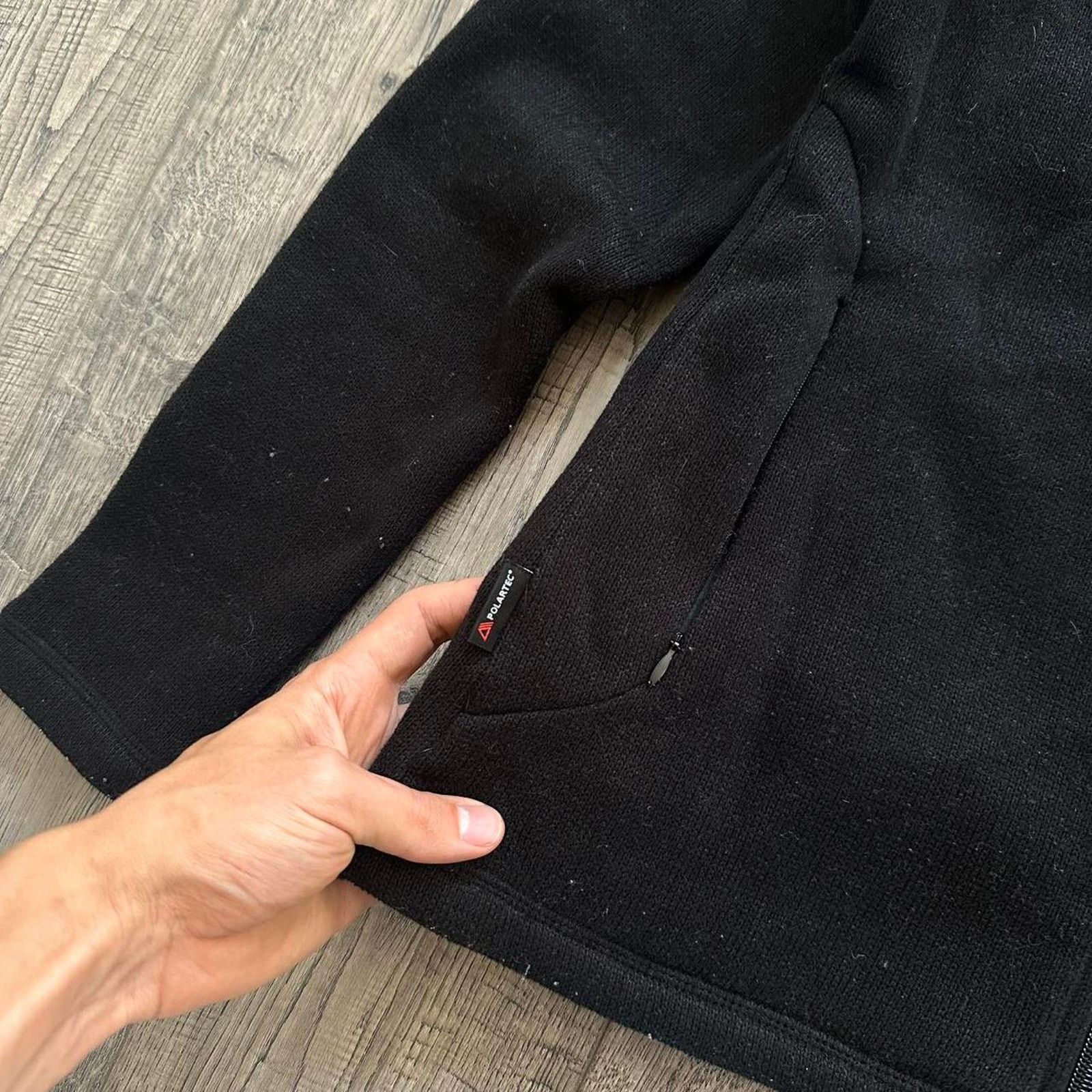 Merrell × Vintage Black Merrell Fitted Sporty Outdoors Zip Up Fleece Jacket Size S / US 4 / IT 40 - 6 Thumbnail