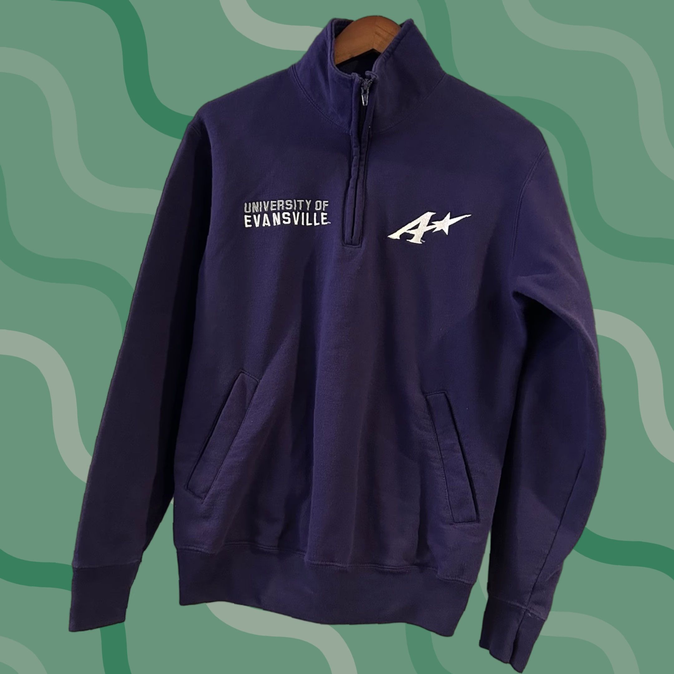 Champion Champion University of Evansville Crewneck Sweatshirt Small UE Mens Sweatshirt Purple University Edge 90s (Crew Neck) Pullover Sweatshirt S Size US S / EU 44-46 / 1 - 1 Thumbnail