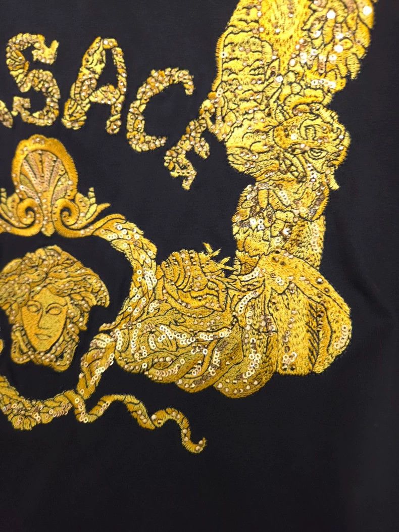 Versace Versace New short sleeves embroidered with gold thread Size US XXL / EU 58 / 5 - 6 Thumbnail
