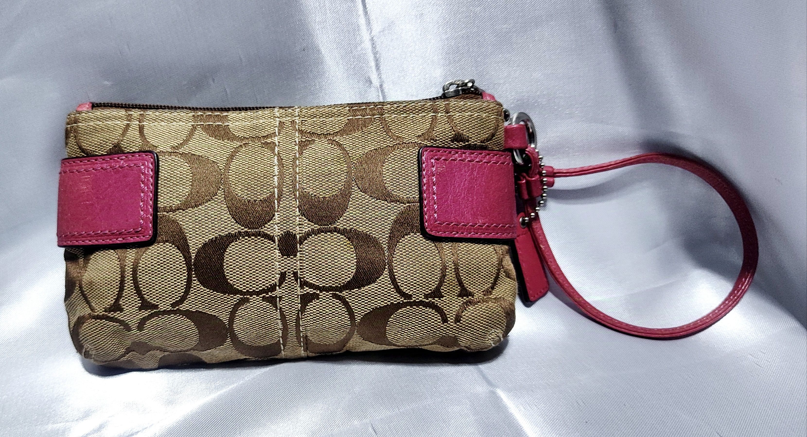 Coach COACH Brown Fuchsia Signature Canvas Wristlet Size ONE SIZE - 5 Thumbnail