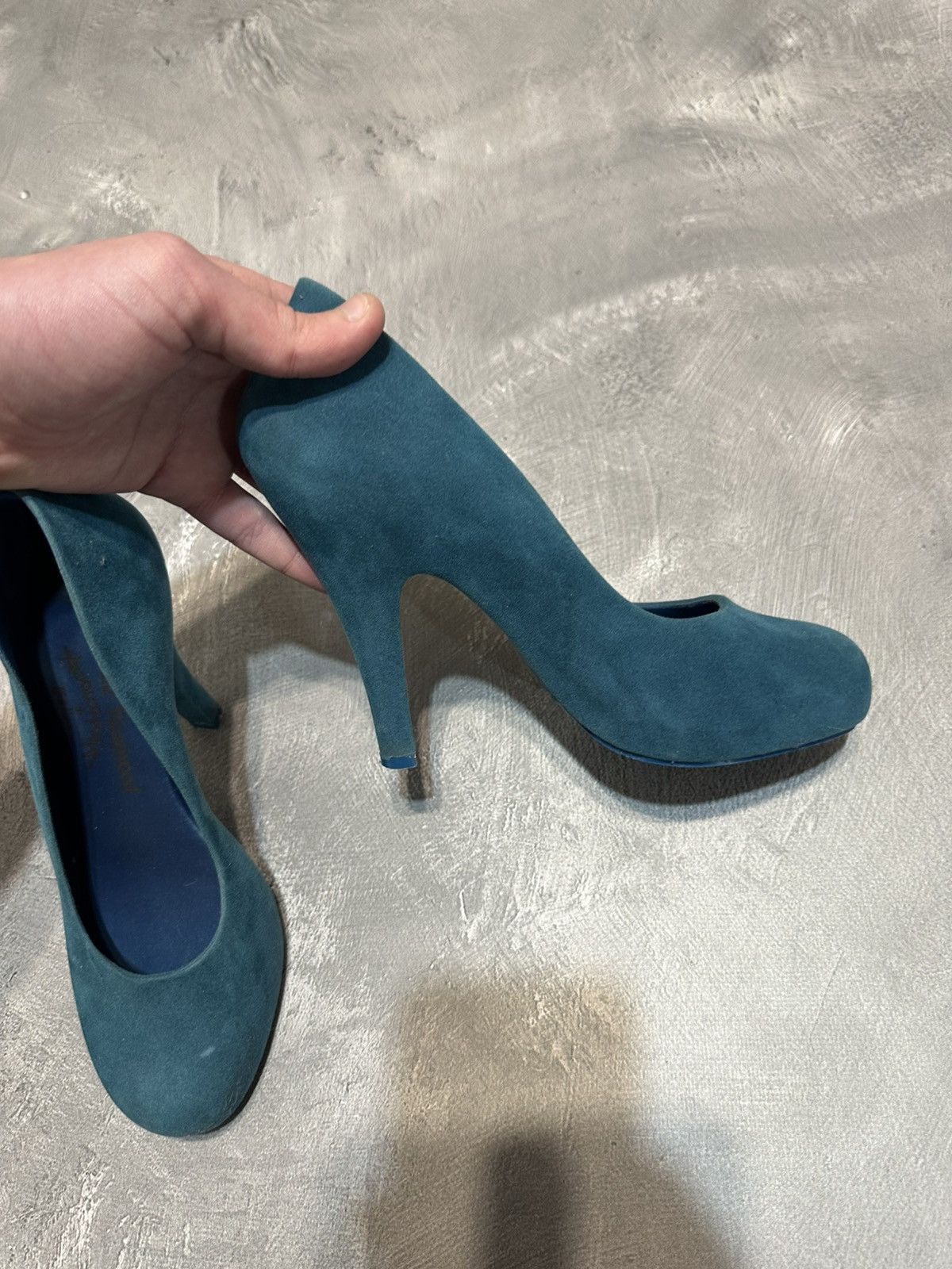 Vivienne Westwood Vivienne Westwood Anglomania Velvet Heels Size US 7.5 / IT 37.5 - 6 Thumbnail
