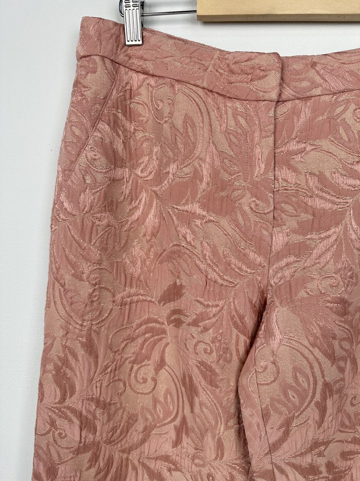 Blumarine BLUMARINE Wool Silk Floral Jacquard Pink Pants size 46 Size 32" / US 10 / IT 46 - 9 Thumbnail