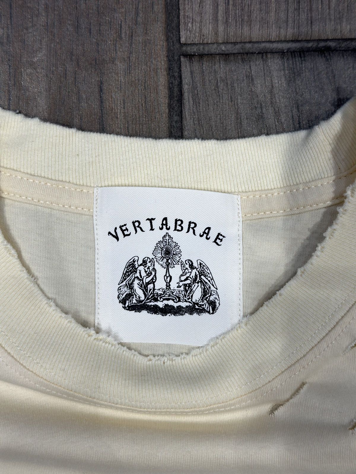 Vertabrae Vertabrae Riot Tee Vintage White Size US XL / EU 56 / 4 - 3 Thumbnail
