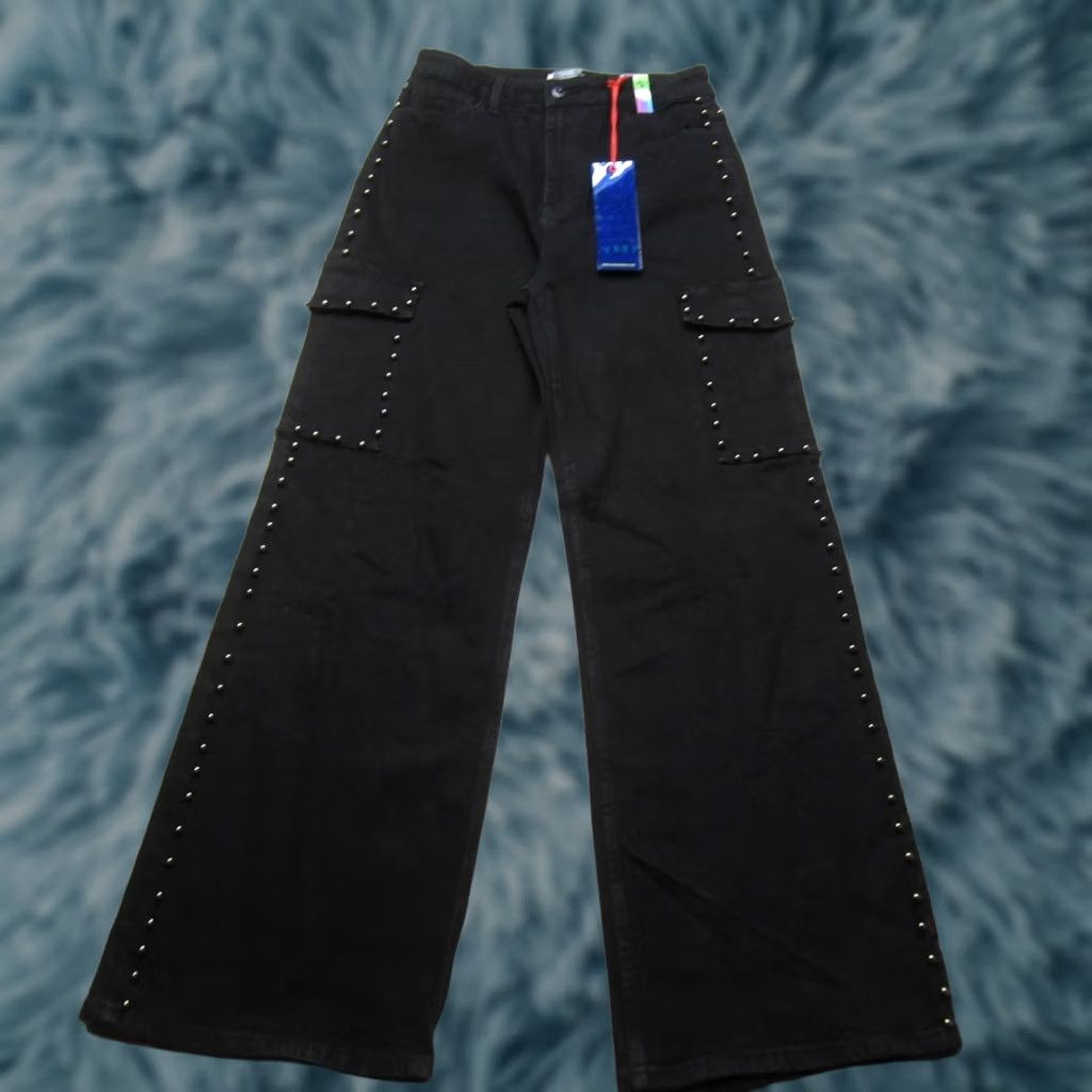 Vintage VINTAGE VBRT Vibrant Miu Cargo Jeans Womens 11 Black Studded Wide Leg High Rise Denim Size 32" / US 10 / IT 46 - 1 Thumbnail