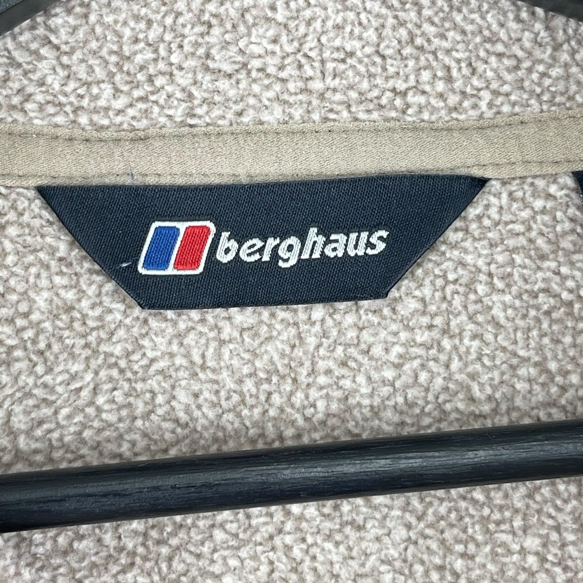 Berghaus Vintage Berghaus Fleece Hoodie Size US M / EU 48-50 / 2 - 6 Thumbnail