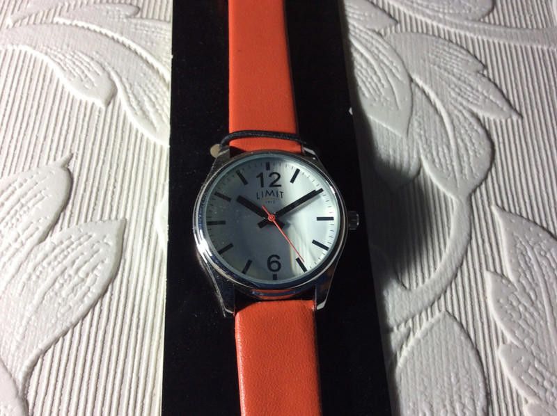 Designer Limit men's white dial red leather strap watch Size ONE SIZE - 1 Thumbnail