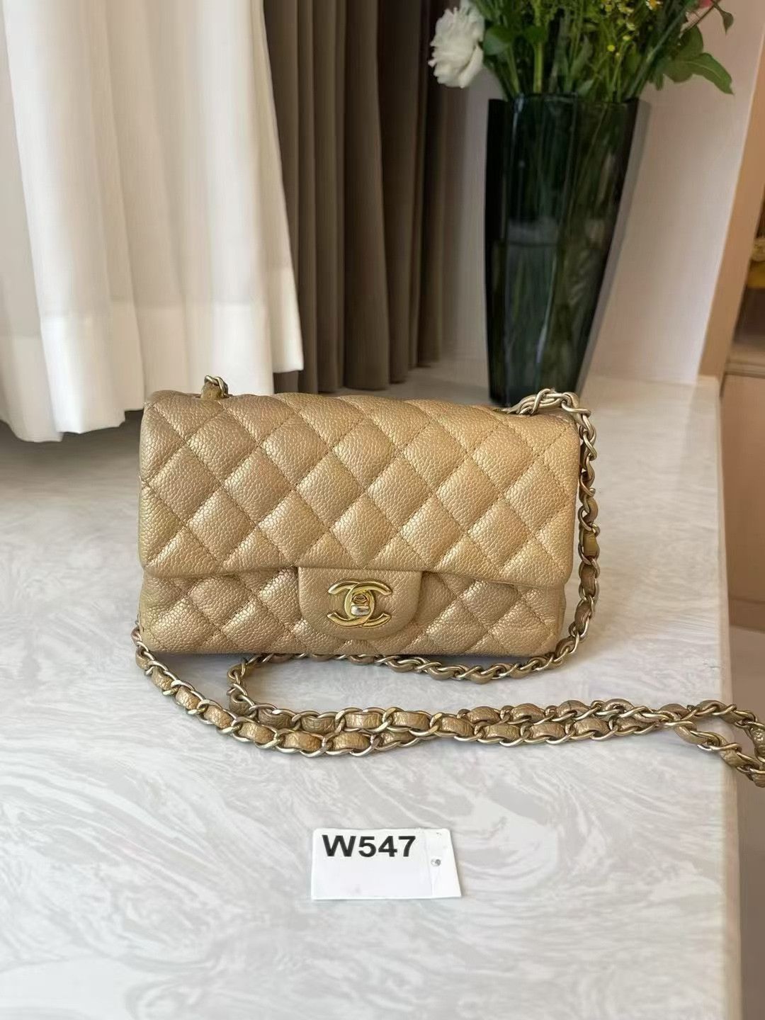 Chanel Pre-loved Bag Very good condition Size ONE SIZE - 1 Thumbnail