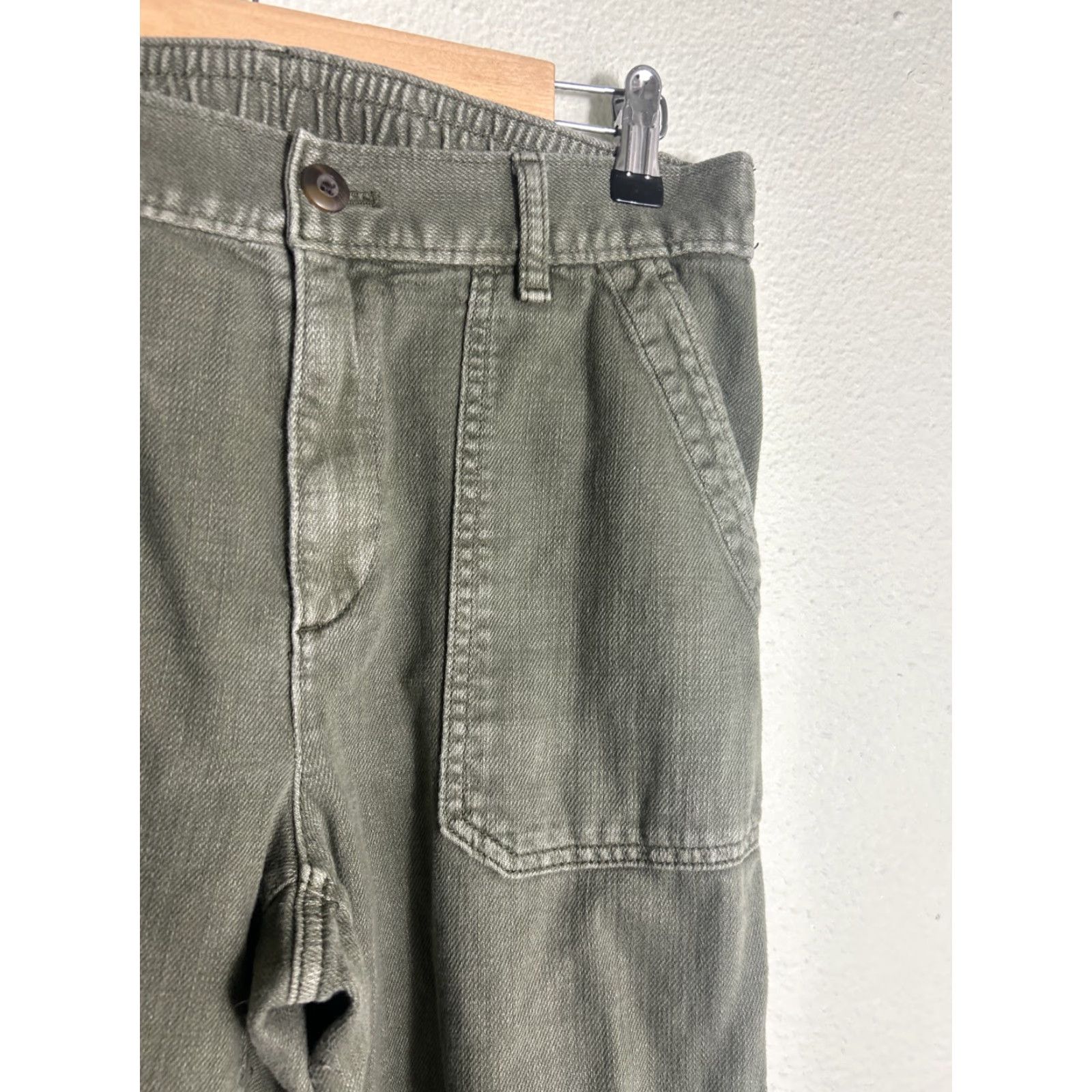 Gap Gap Army Green Cotton Ankle Joggers 30x27 Womens Size 8 Pants Regular Color Green Army Womens Size 30" / US 8 / IT 44 - 5 Thumbnail