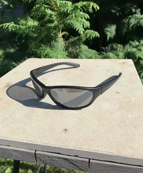 VIBE Y2K 2000s Vintage Sports Wrap Sunglasses Black Sporty Speed Size ONE SIZE - 1 Thumbnail