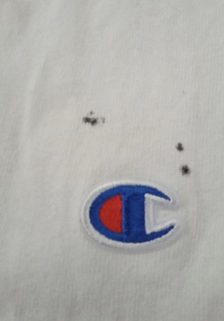Champion × Vintage 2001’ Vintage Champion (Stock X Employee) Shirt Size US XL / EU 56 / 4 - 5 Thumbnail