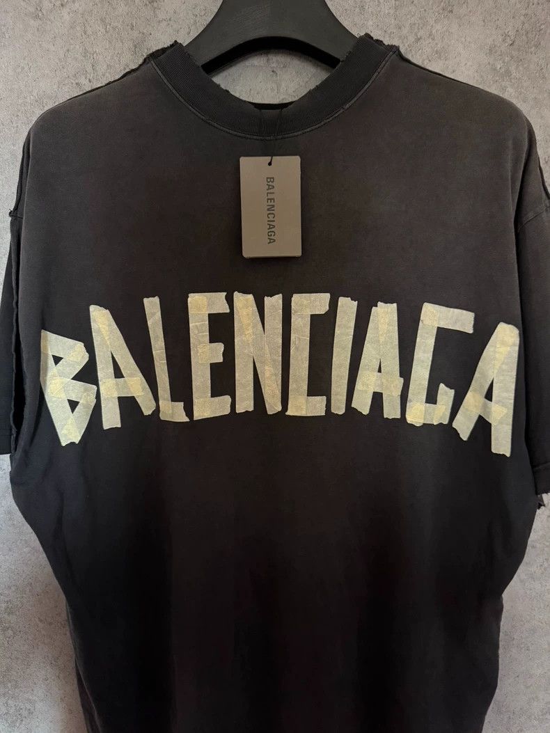 Balenciaga Balenciaga Tape Patched, Black and Red 3B Embroidered Shor Size US M / EU 48-50 / 2 - 2 Thumbnail