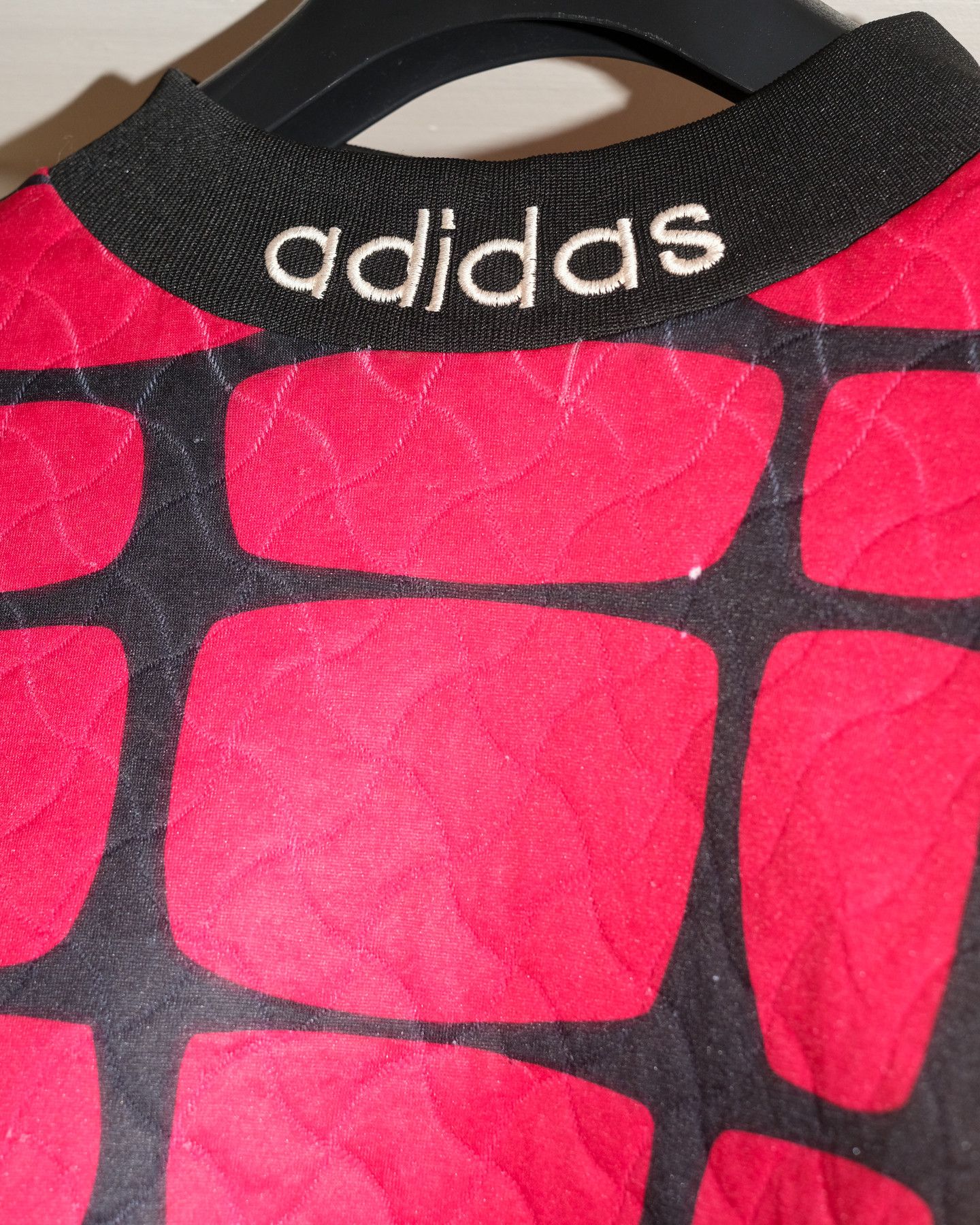 Adidas adidas 94 / 96 Goalkeeper template jersey Size US S / EU 44-46 / 1 - 3 Thumbnail