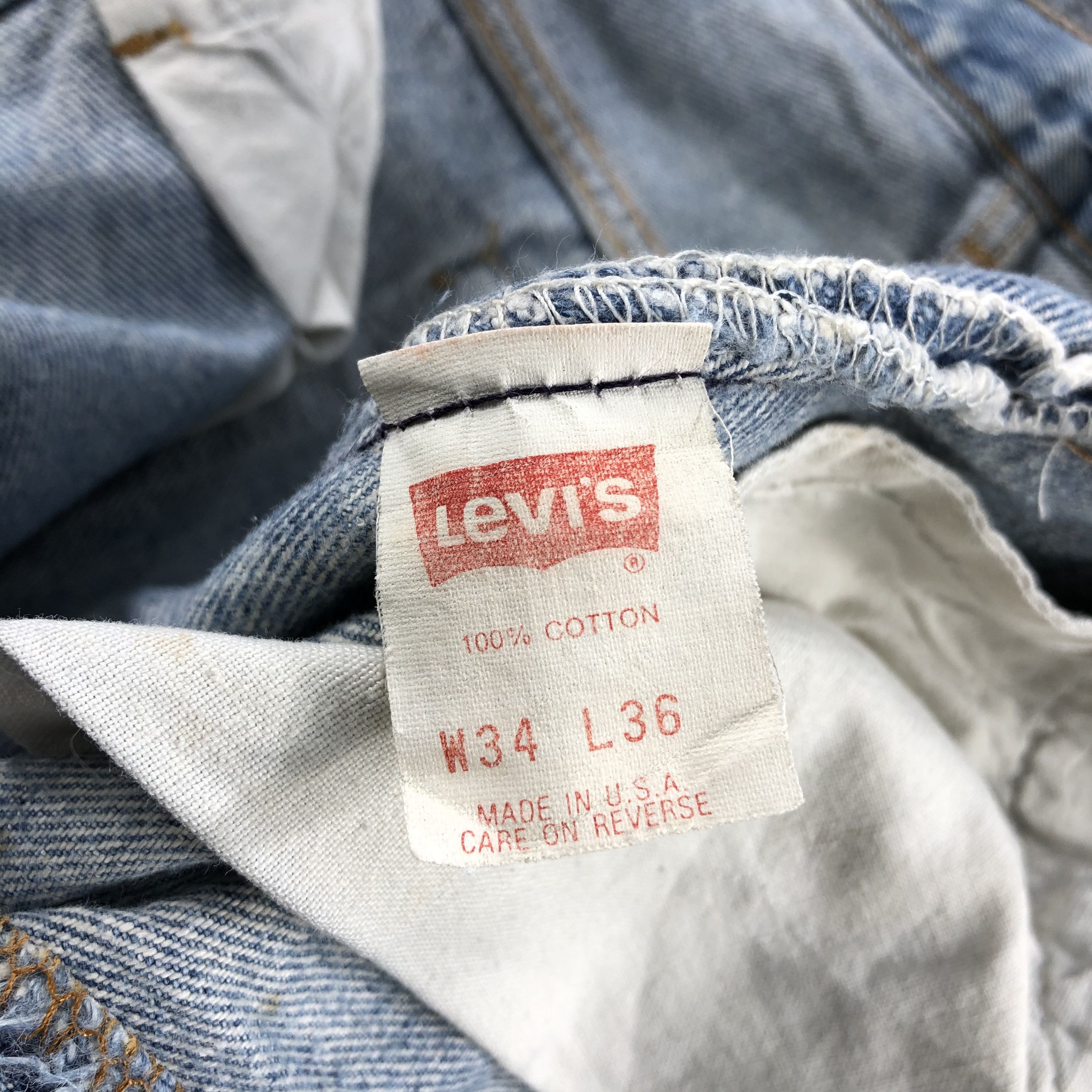 Levi's × Vintage Vintage 90s Distress Light Wash Levis 501 Jeans-JM875 Size US 31 - 8 Thumbnail