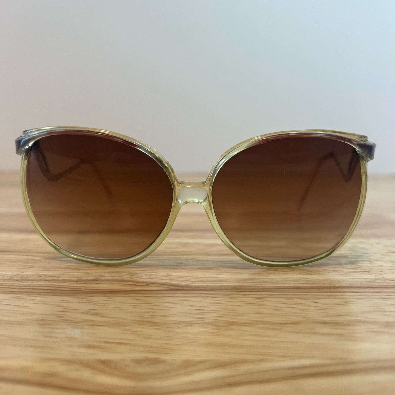 Other Vintage ROC Taiwan Clear Brown Metal Circle Retro Sunglasses Size ONE SIZE - 3 Thumbnail