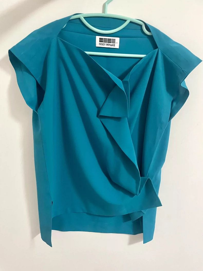 Issey Miyake issey miyake size:2 Origami series short sleeves 2505-Next Size XXS / US 00 / IT 34 - 1 Thumbnail