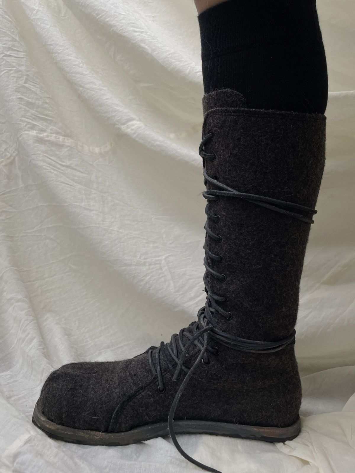 Handmade Handmade Custom Tabi Boots – Barefoot Design –Wool & Leather Size US 10.5 / IT 40.5 - 4 Thumbnail