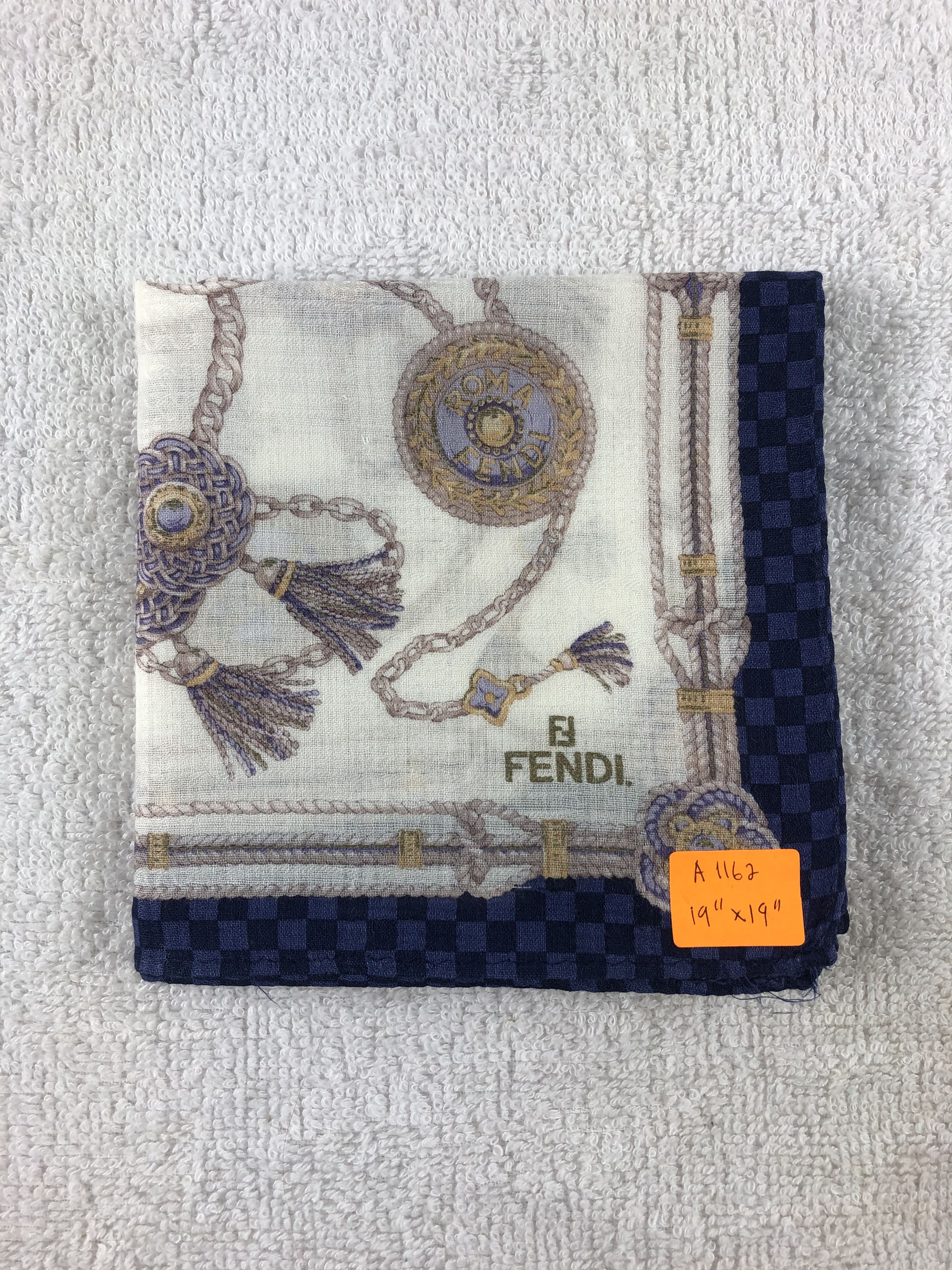 Vintage Fendi Handkerchief / Bandana / Neckerchief A1162 Size ONE SIZE - 6 Thumbnail