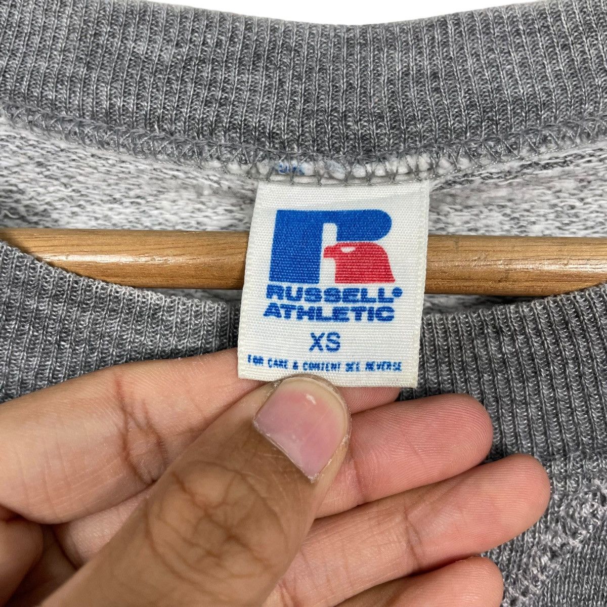Russell Athletic Vintage 90s Russell Athletic Crewneck Sweatshirt Size US XS / EU 42 / 0 - 11 Thumbnail