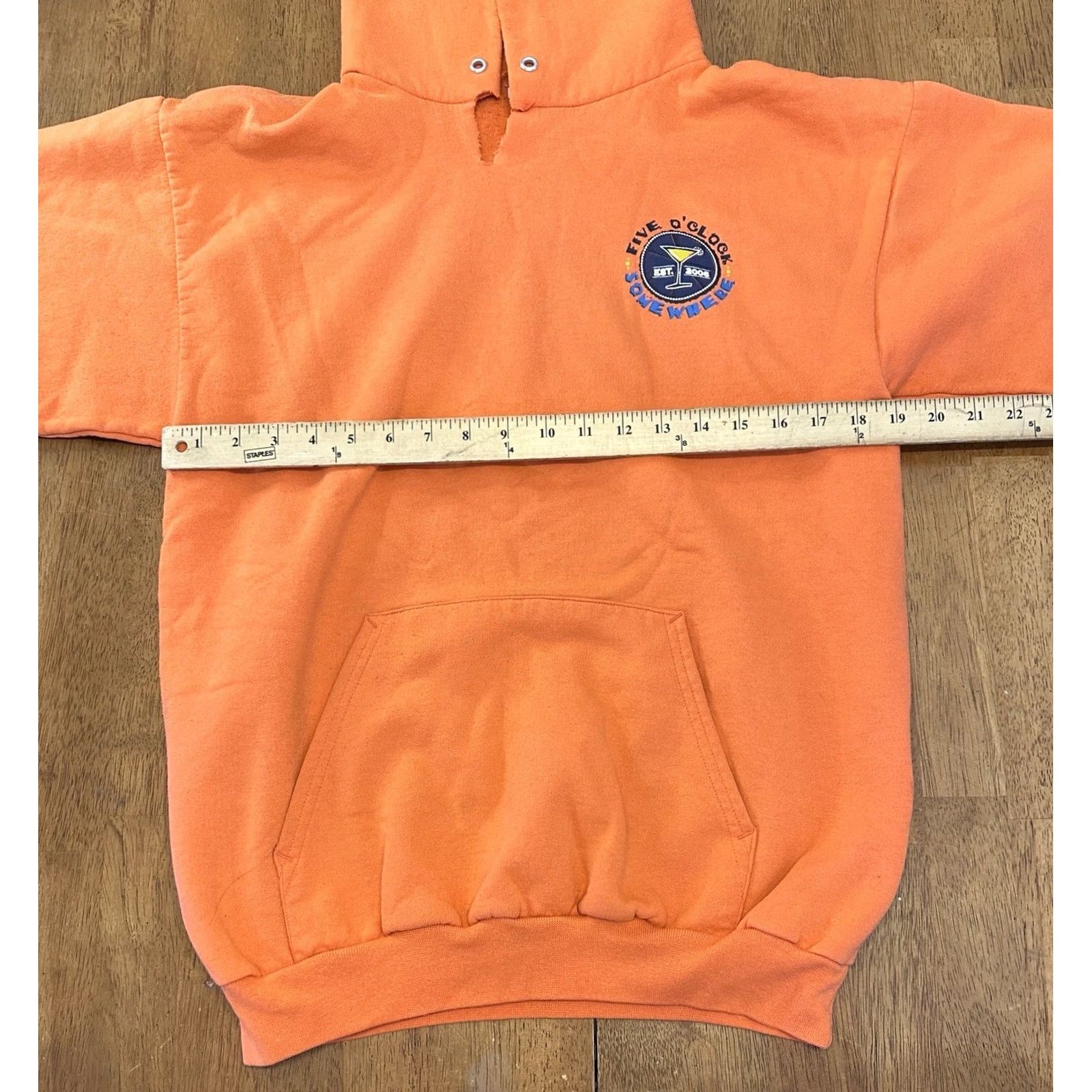 Champion VINTAGE Champion Hoodie Sweatshirt Medium Y2K It’s Five O’Clock Somewhere Size US M / EU 48-50 / 2 - 6 Thumbnail
