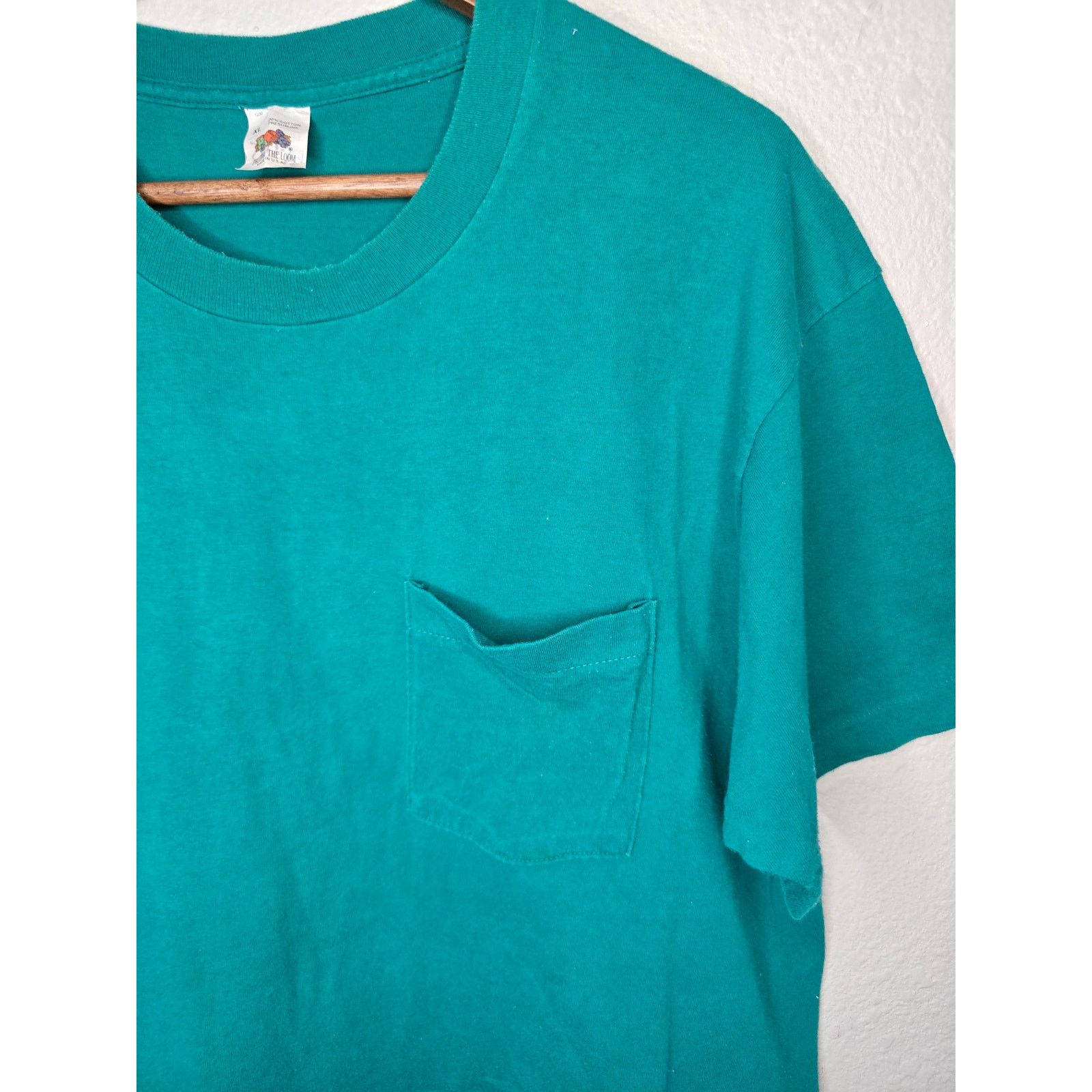 Fruit Of The Loom × Vintage Vintage Teal Blank Plain Pocket USA Made XL Blue Tee 1990s Size US XL / EU 56 / 4 - 4 Thumbnail