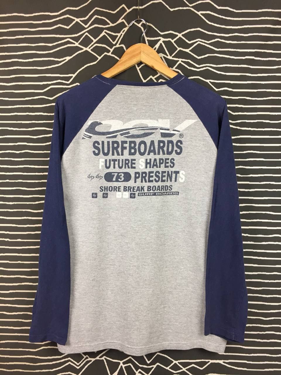 Vintage Vtg Nev Surfboards Future Shapes Raglan Tee Size L Size US L / EU 52-54 / 3 - 1 Thumbnail