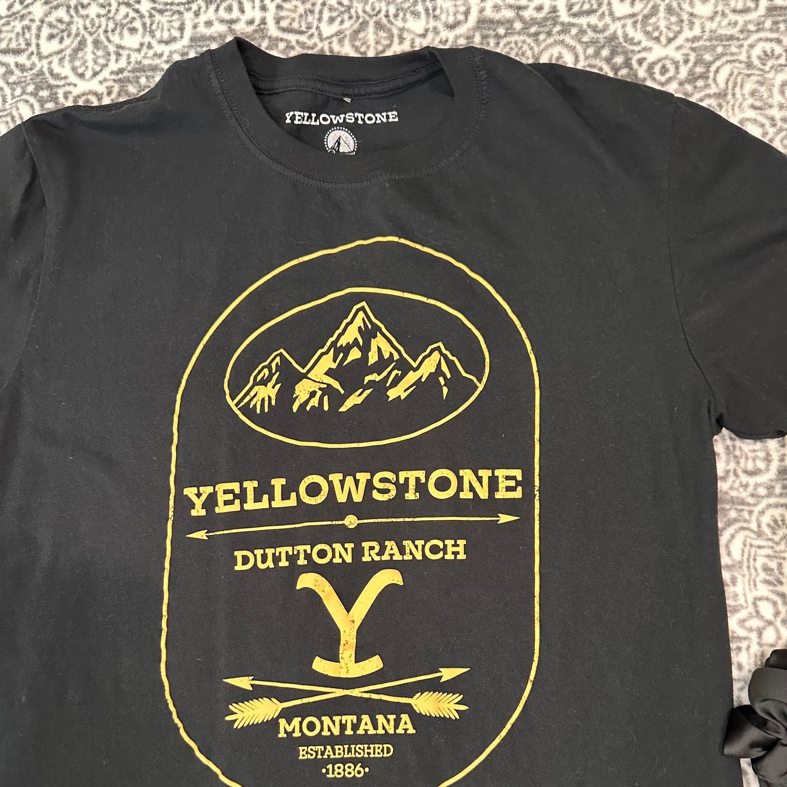 Other Yellowstone TV Series Paramount Graphic Short Sleeve T-Shirt Size US L / EU 52-54 / 3 - 3 Thumbnail
