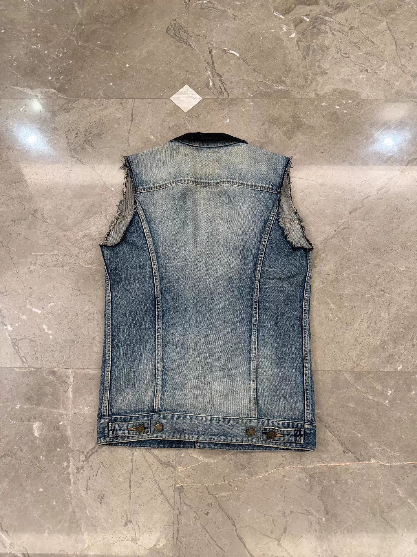 Saint Laurent Paris Saint Laurent 16ss Runway Silk Collar Denim Vest Size XS / US 0-2 / IT 36-38 - 4 Thumbnail