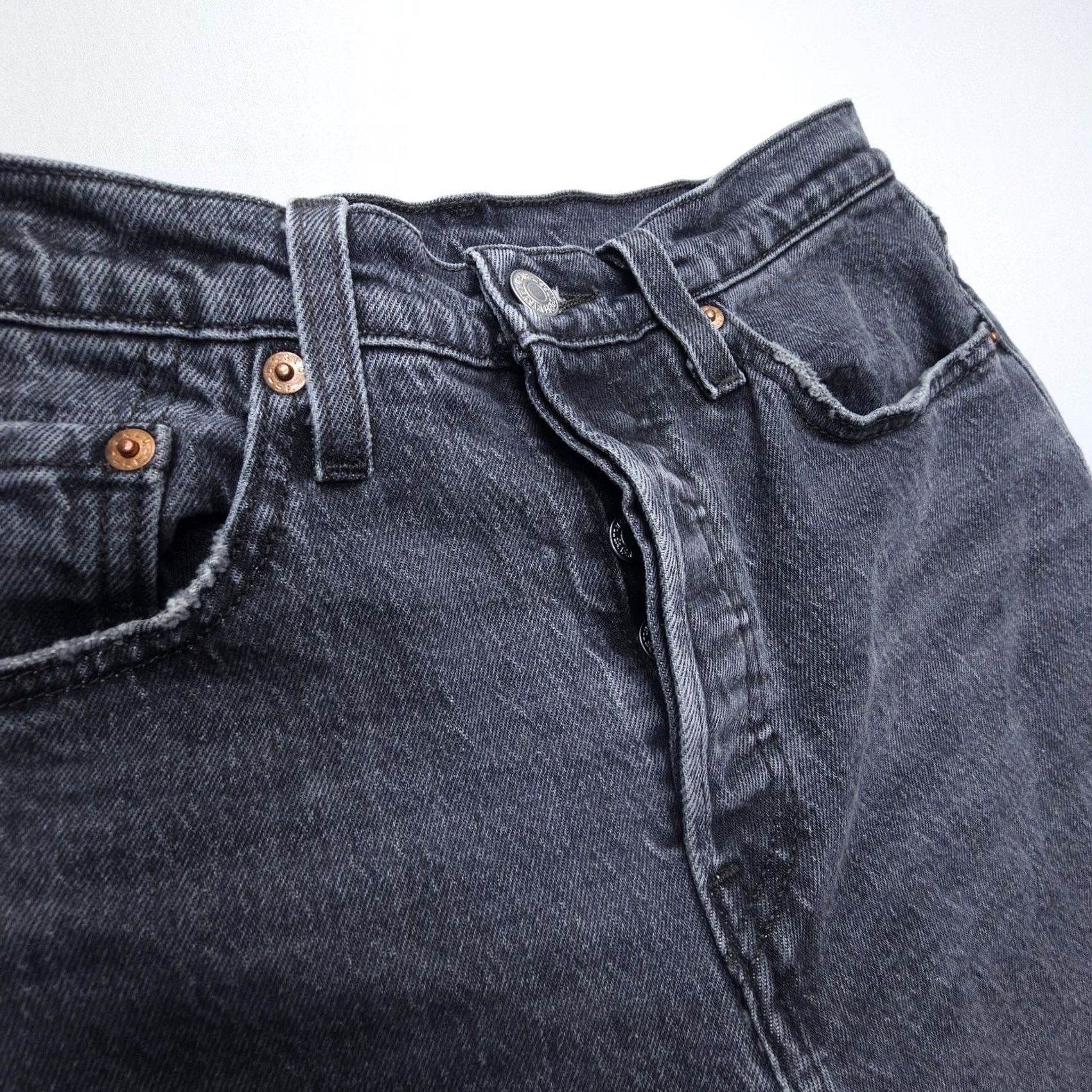 Levi's Levi's 501 Jeans Womens 27x28 Black High Rise Denim Button Fly 5-Pocket Regular Fit Vintage: No Size 27" / US 4 / IT 40 - 4 Thumbnail