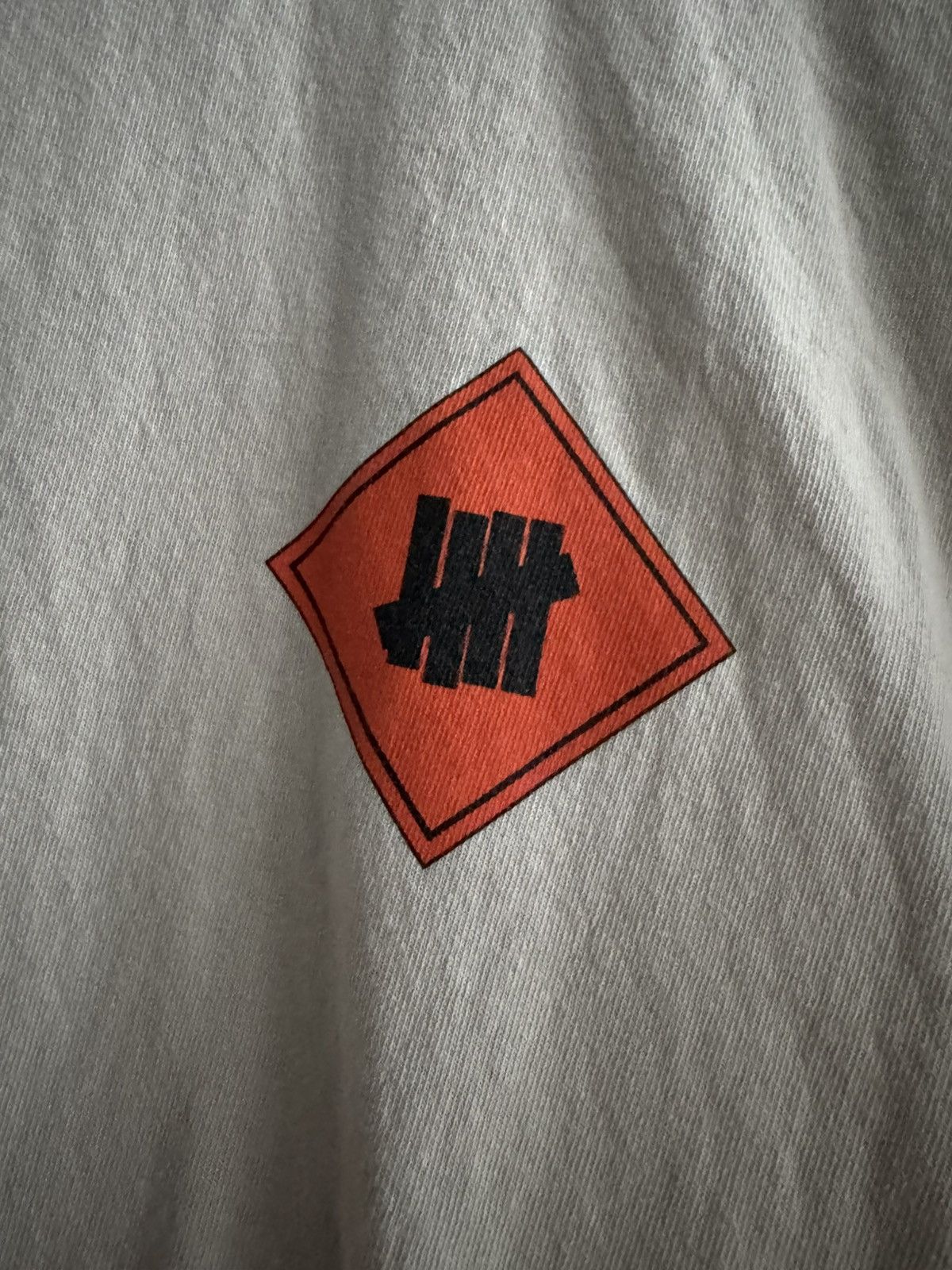 Undefeated Undefeated tee size L Size US L / EU 52-54 / 3 - 2 Thumbnail
