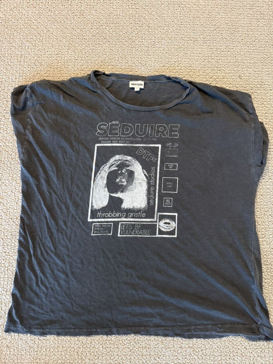 Seduire Studios Tee