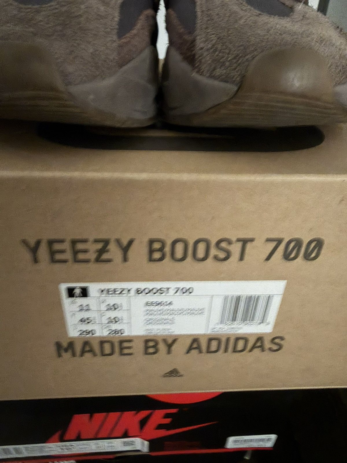 Yeezy Yeezy 700 Mauve Size US 11 / EU 44 - 7 Thumbnail