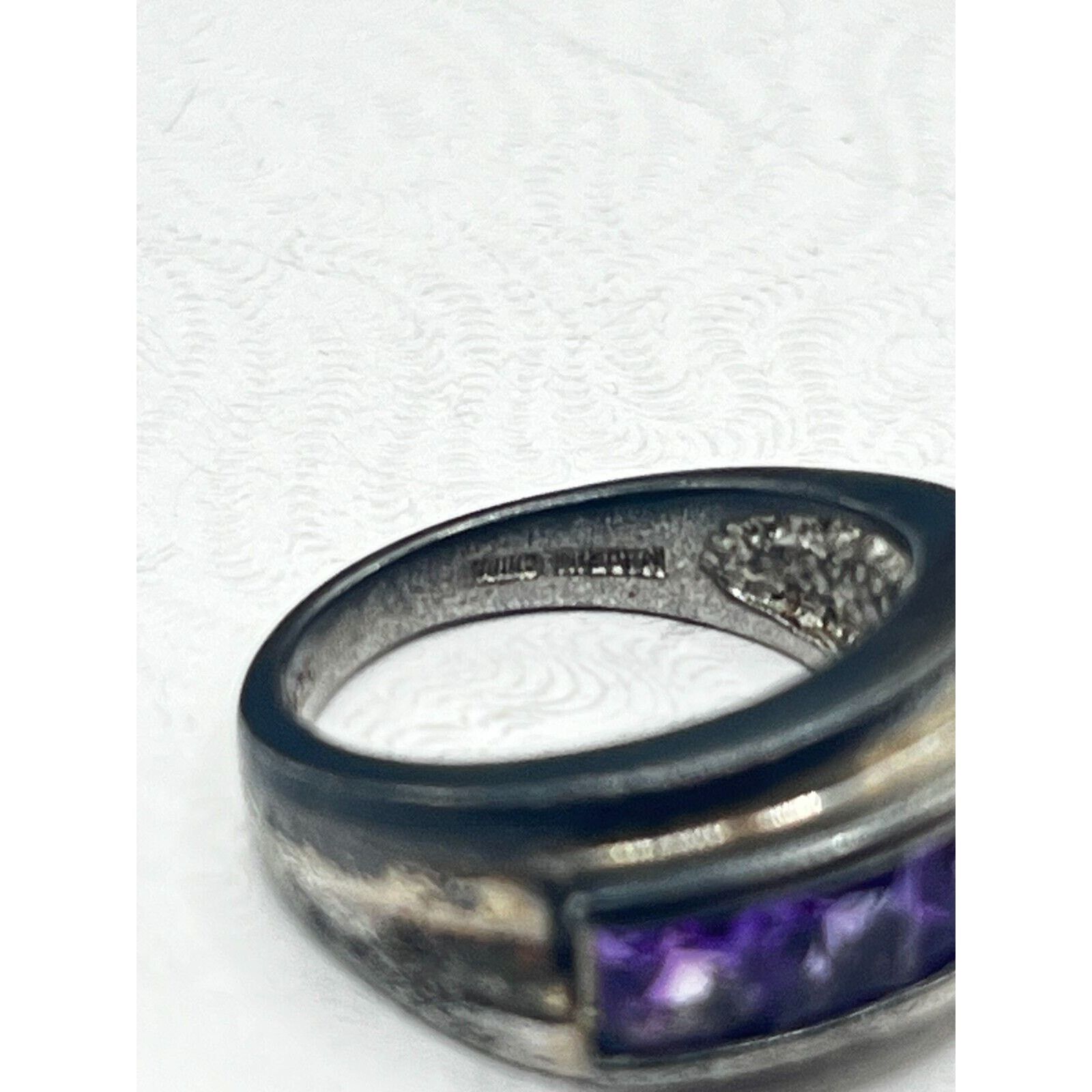 Sterling Silver Amethyst Ring Sterling Silver Estate Size 5 Channel Set Band Size ONE SIZE - 6 Thumbnail