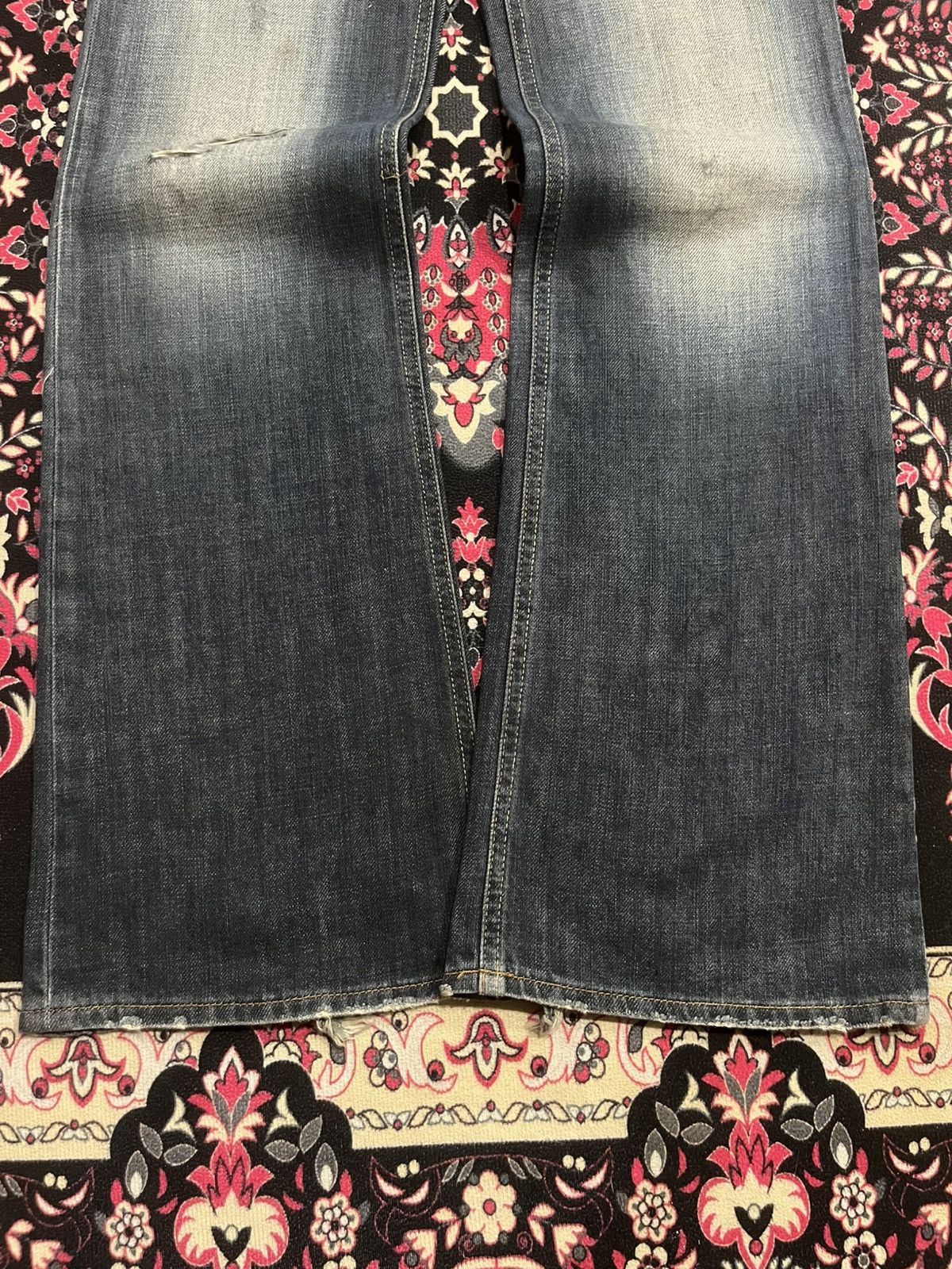 If Six Was Nine × Japanese Brand × Le Grande Bleu (L.G.B.) ⚡️Wide Leg⚡️Vintage Japanese Brand Egoist Frayed Leg Blue Jean Size 26" / US 2 / IT 38 - 11 Thumbnail