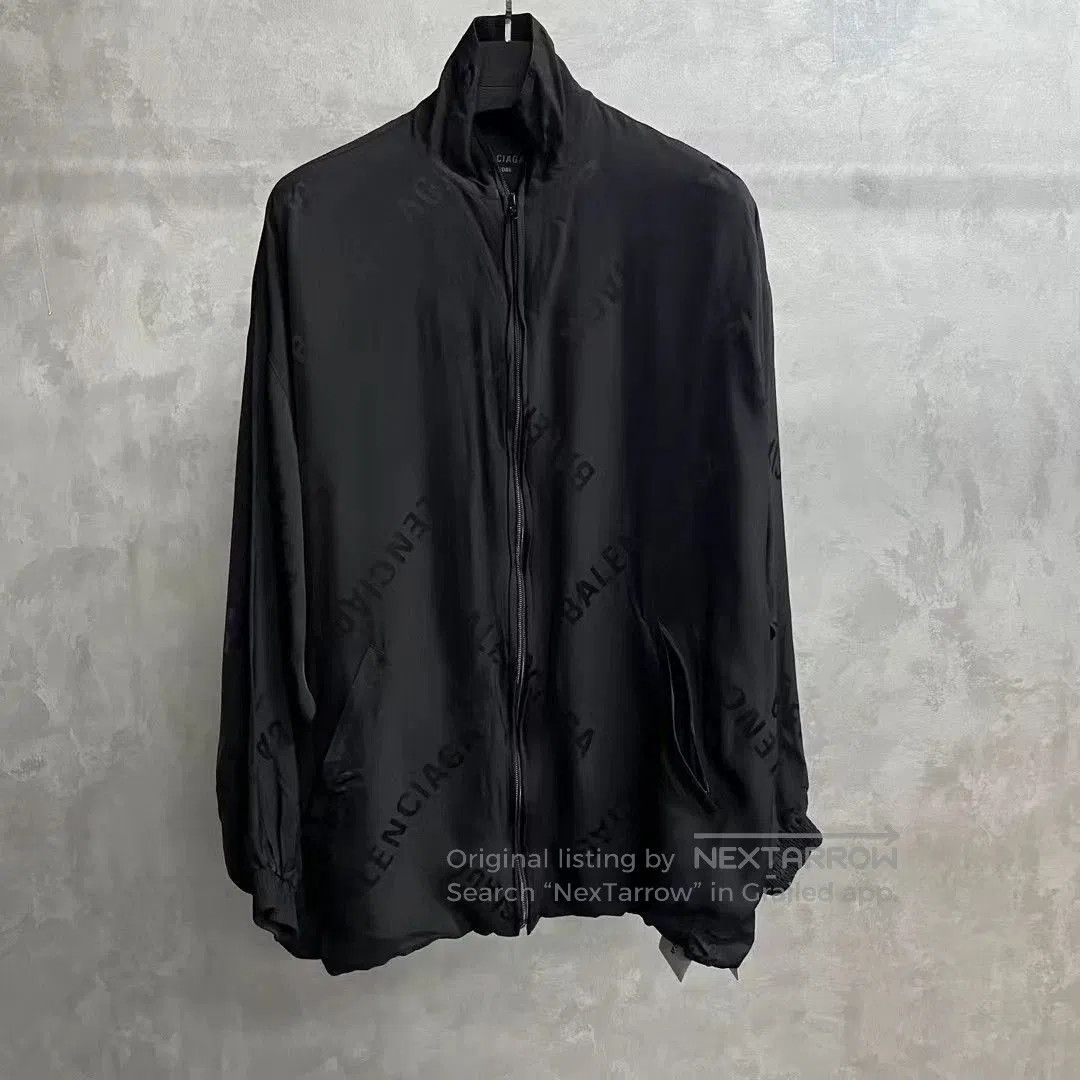 Balenciaga Balenciaga Black Logo Zip Jacket. Size US S / EU 44-46 / 1 - 1 Thumbnail