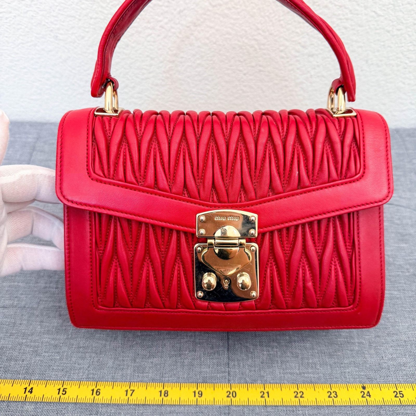 Miu Miu Authentic Miu Miu Matelasse Leather Top Handle Bag Size ONE SIZE - 1 Thumbnail