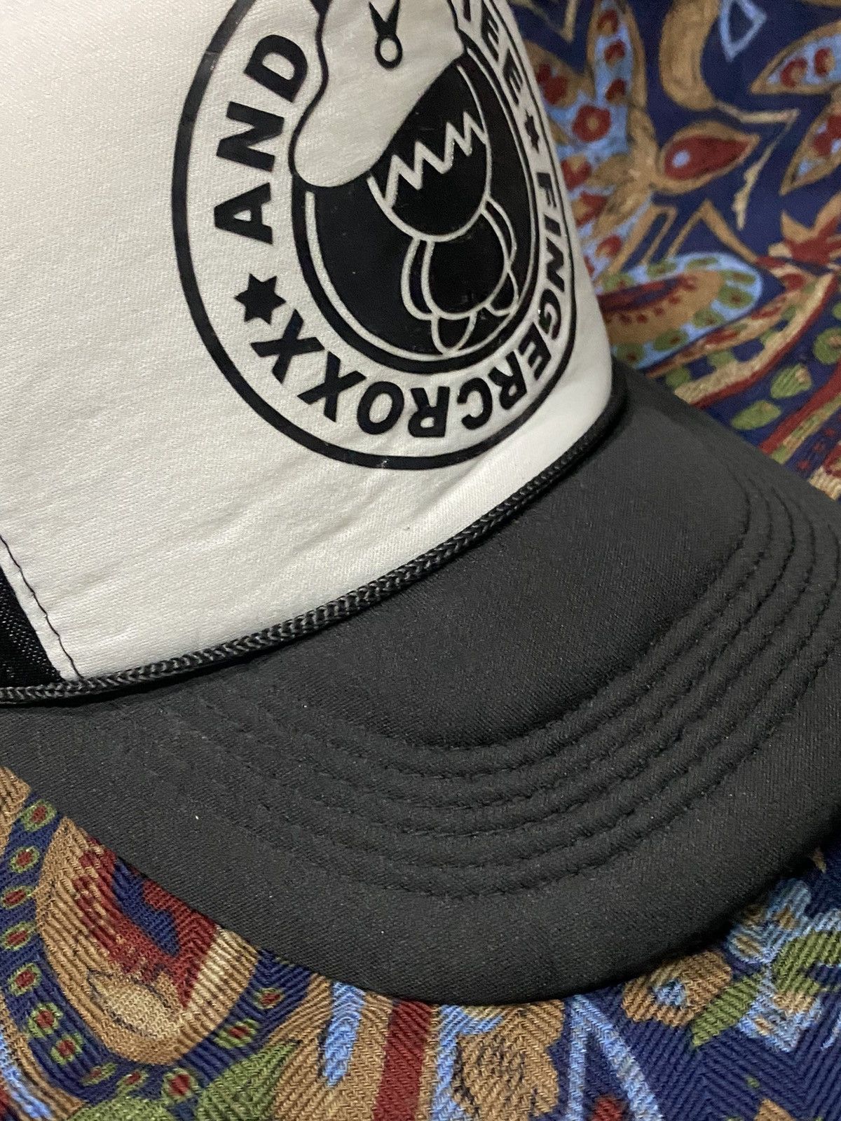 Japanese Brand HIPSTER FINGERCROXX TRUCKER MESH JAPANESSE BRAND HIPSTER Size ONE SIZE - 10 Thumbnail