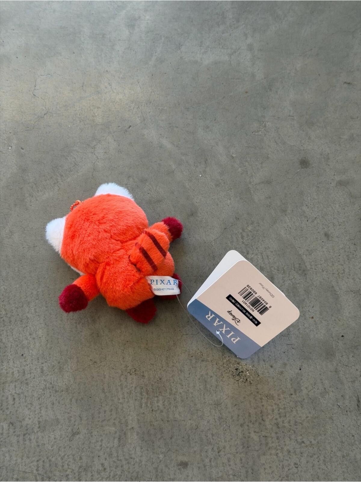 Disney Disney Pixar / Turning Red Keychain Plush / Korea Exclusive Size ONE SIZE - 4 Thumbnail