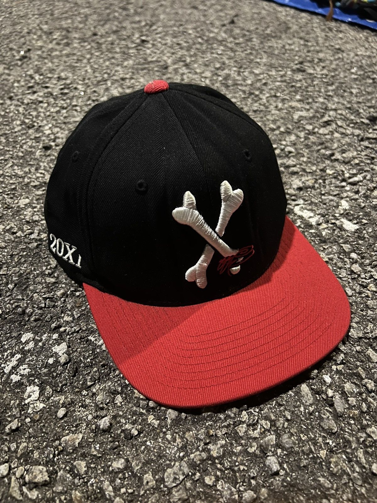 Starter × Xlarge X-Large x Starter Skeleton Logo Snapback Cap Stussy Size ONE SIZE - 2 Thumbnail