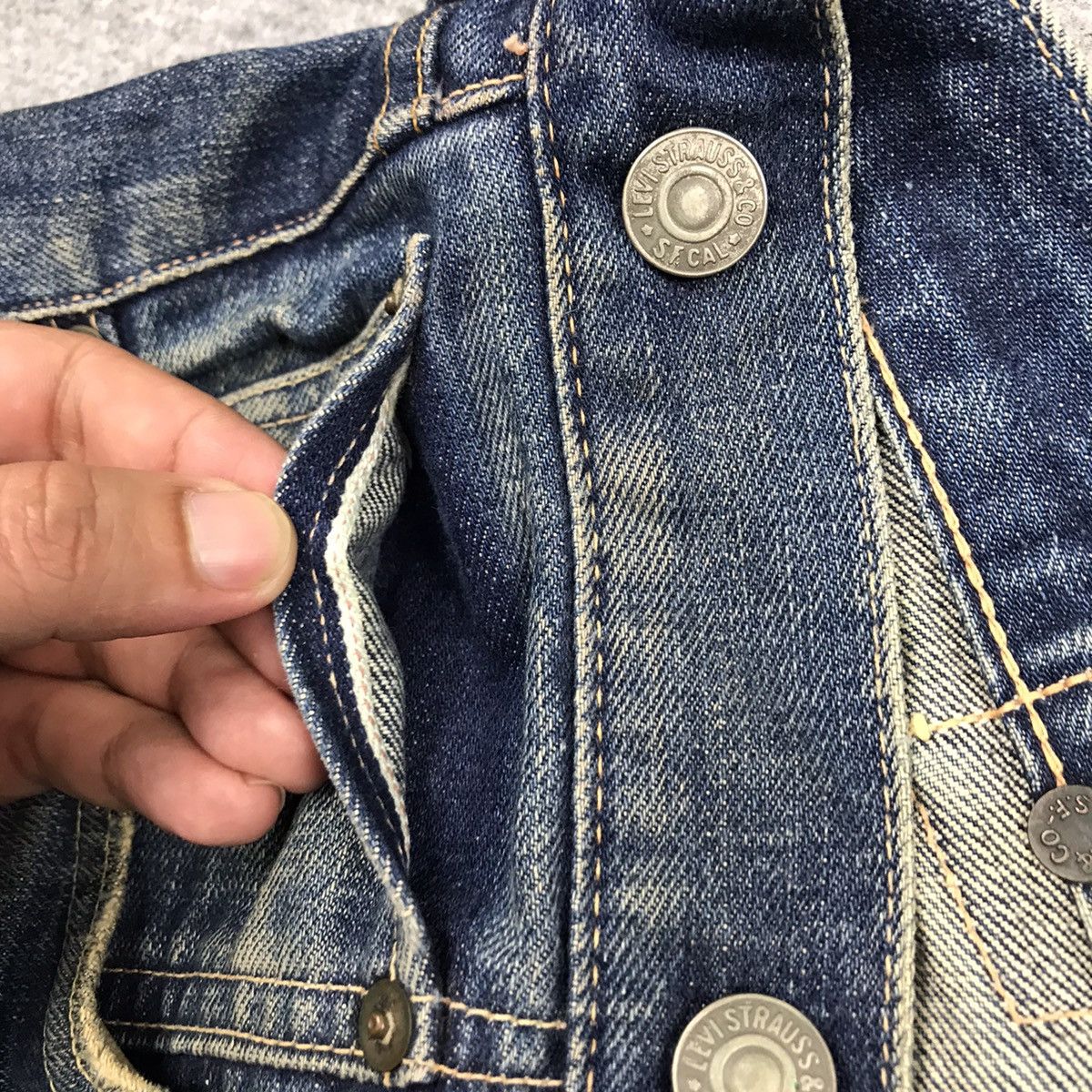 Japanese Brand × Levi's Vintage Clothing VINTAGE LEVIS 33501 DISTRESSED SELVADGE DENIM PANTS 144 Size US 32 / EU 48 - 20 Thumbnail