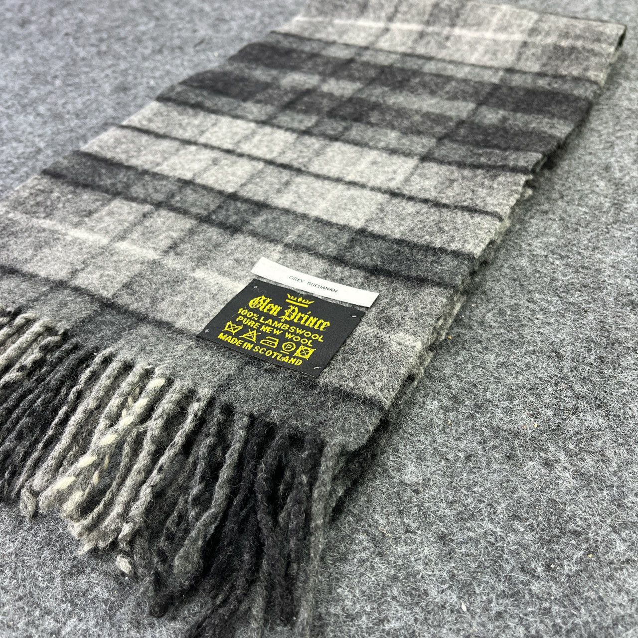 Vintage Vintage Glen Prince Scarf / Muffler / Neckwear T391 Size ONE SIZE - 7 Thumbnail