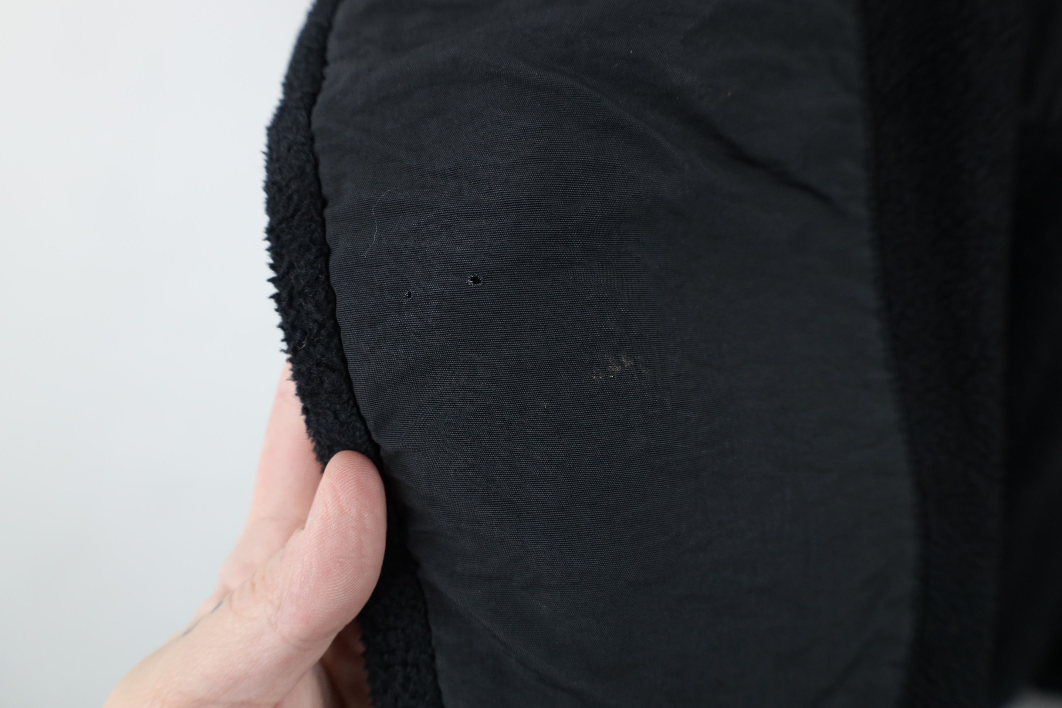The North Face × Vintage Vintage The North Face Distressed Denali Fleece Jacket Black Size M / US 6-8 / IT 42-44 - 4 Thumbnail