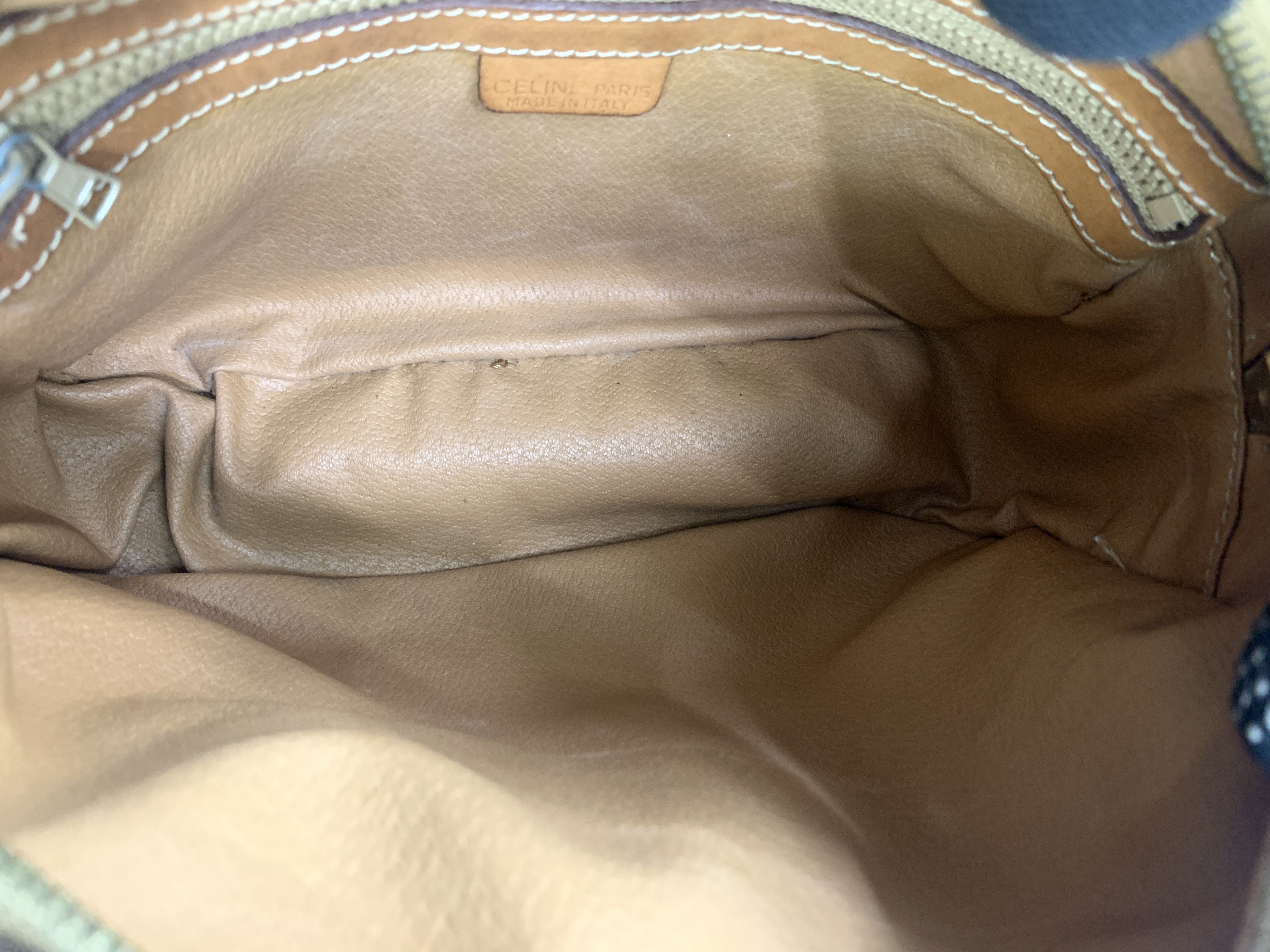 Celine × Vintage Vintage Celine Macadam Sling Bag Unisex Crossbody Bag Size ONE SIZE - 9 Thumbnail