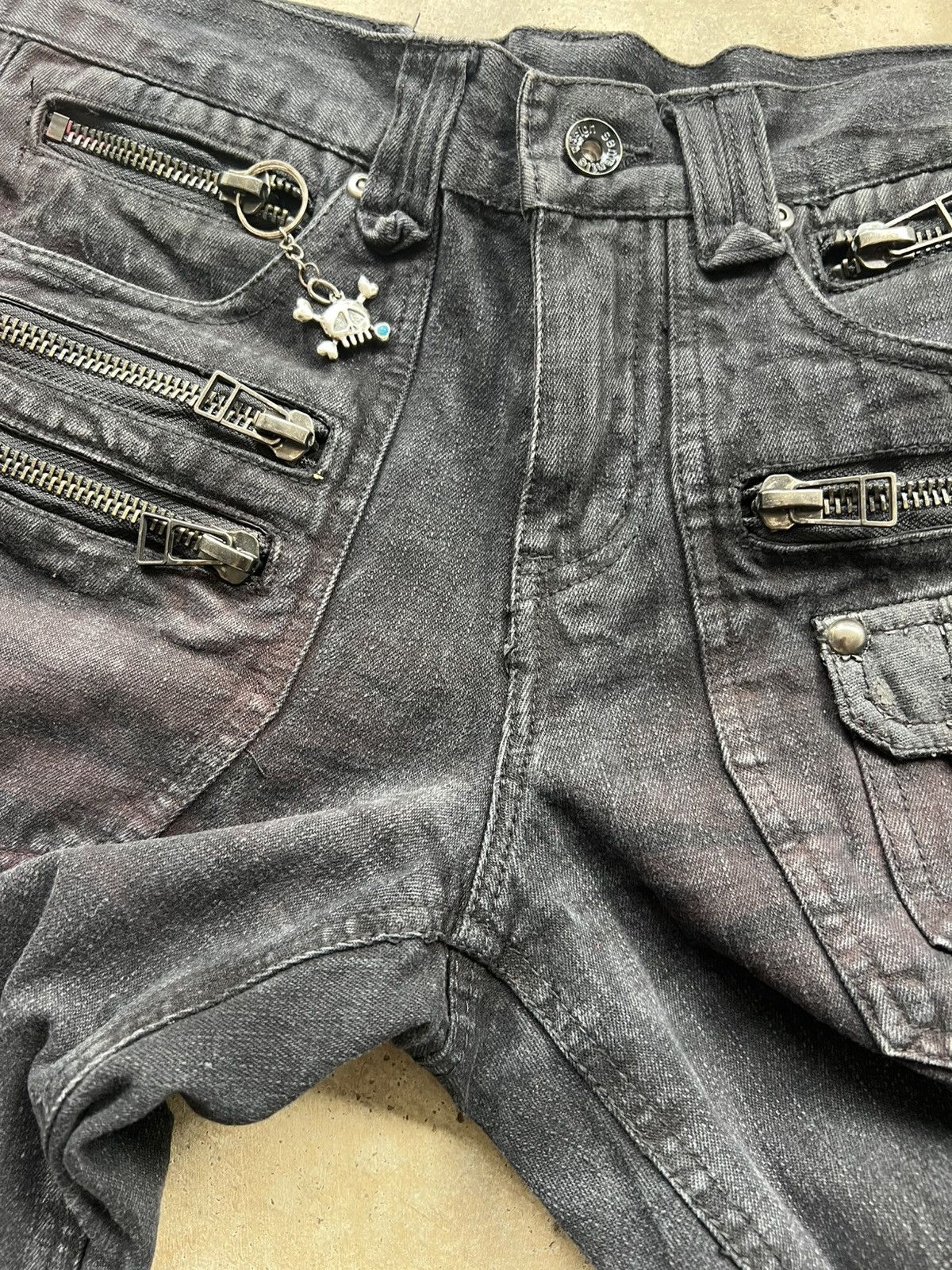 semanticdesign 2000’s Semantic Design Punk Skull Flared Jeans Wax Style Size US 31 - 11 Thumbnail