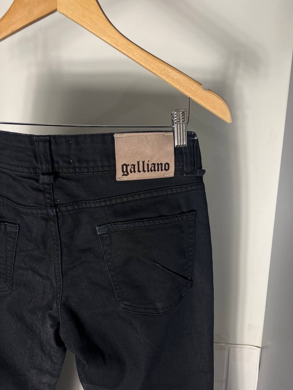 John Galliano VINTAGE JOHN GALLIANO DENIM ITALIAN DESIGNER JEANS SKINNY Size 30" / US 8 / IT 44 - 13 Thumbnail