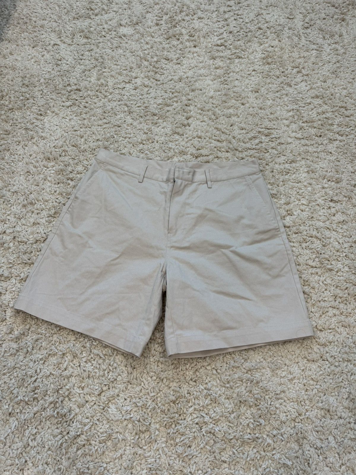 October's Very Own October’s Very Own (OVO) Beige Chino Shorts Size US 34 / EU 50 - 3 Thumbnail