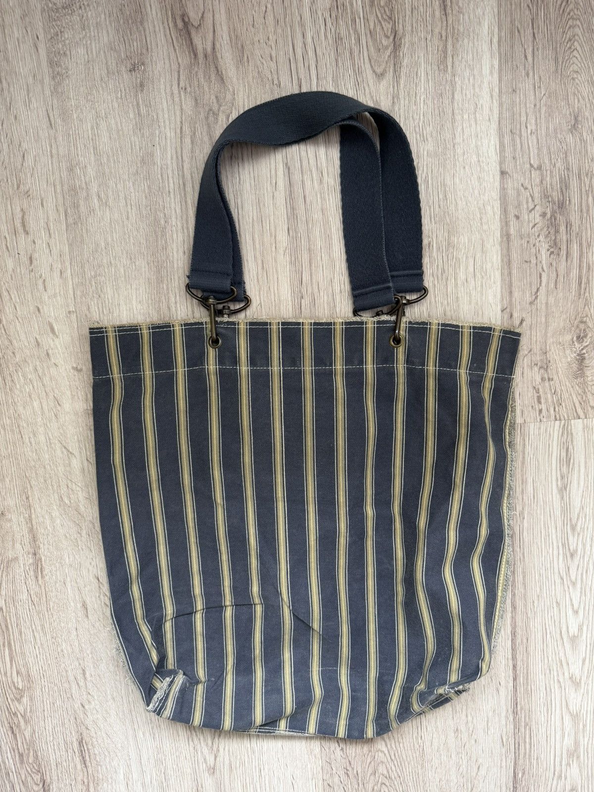 Abercrombie & Fitch Abercrombie & Fitch East Coast Vintage StripedTote Bag Size ONE SIZE - 13 Thumbnail