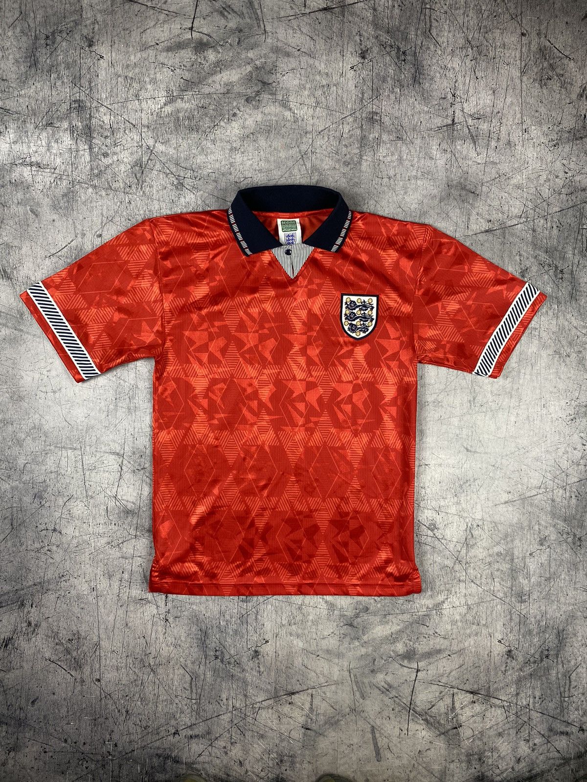 Vintage Vintage Office Retro England Soccer Jersey Tee T Shirt Size US S / EU 44-46 / 1 - 2 Thumbnail