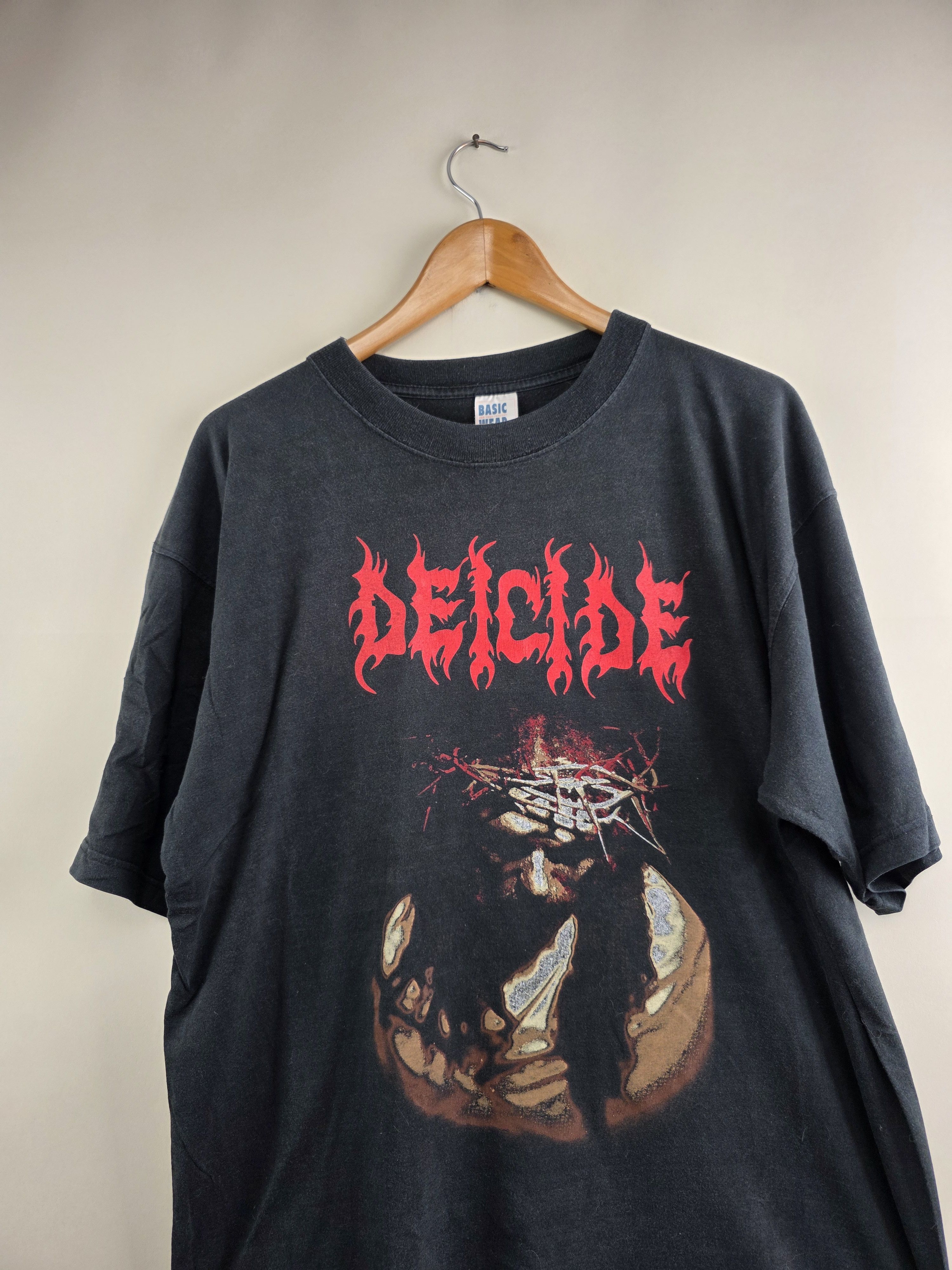 Band Tees 2004 Deicide Scars of the crucifix World tour XL 23" 30" Size US XL / EU 56 / 4 - 2 Thumbnail